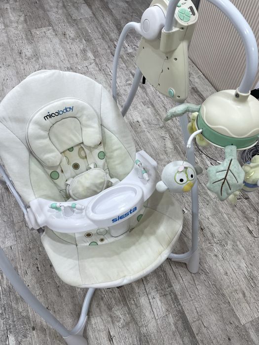 укачивающий центр гойдалка