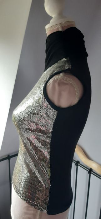 Czarna bluzeczka top golf  Dividi H&M glam cekiny rozm S/M