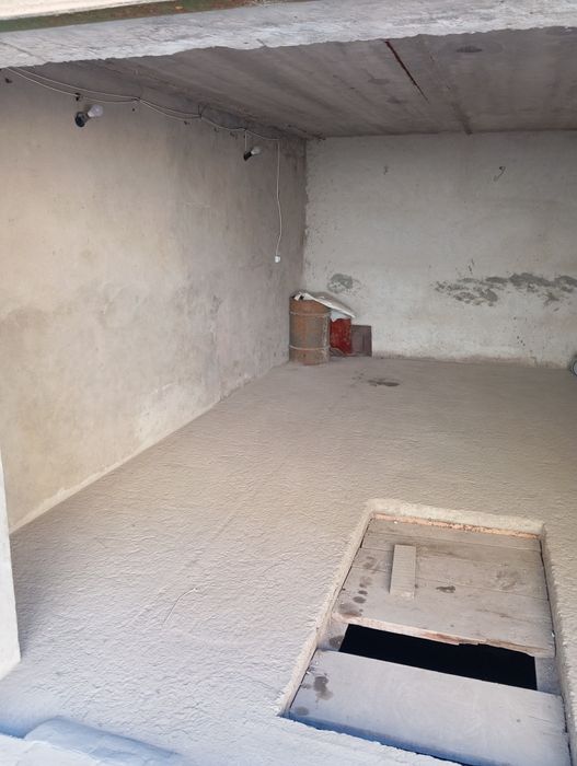 Сдам гараж! Киевский район.