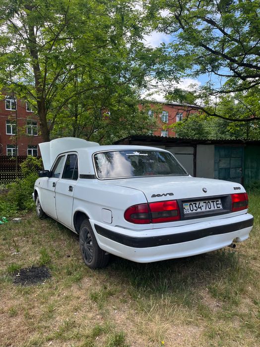 Продам машину Волга 3110