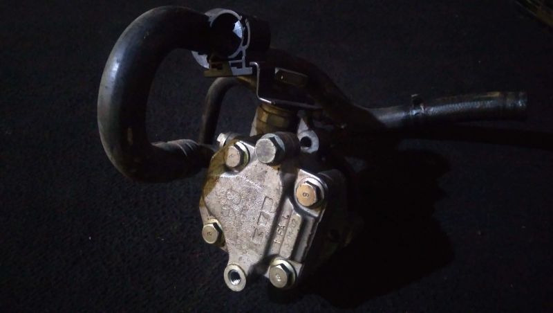 Bomba Direcção Assistida Seat Leon (1M1)