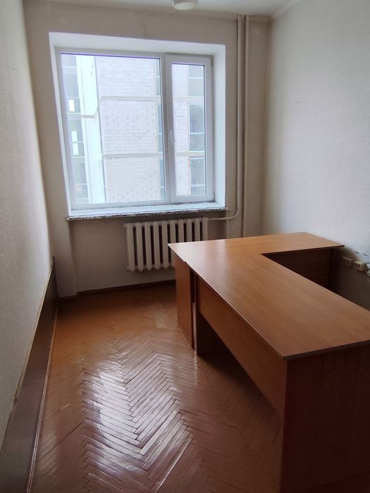 Здається в оренду офіс вул.Крушельницької 18 біля р. Оскар