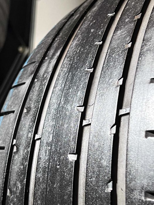 Pneus Goodyear Eagle F1 Asymetric 3 - 275/30/20 - Excelentes