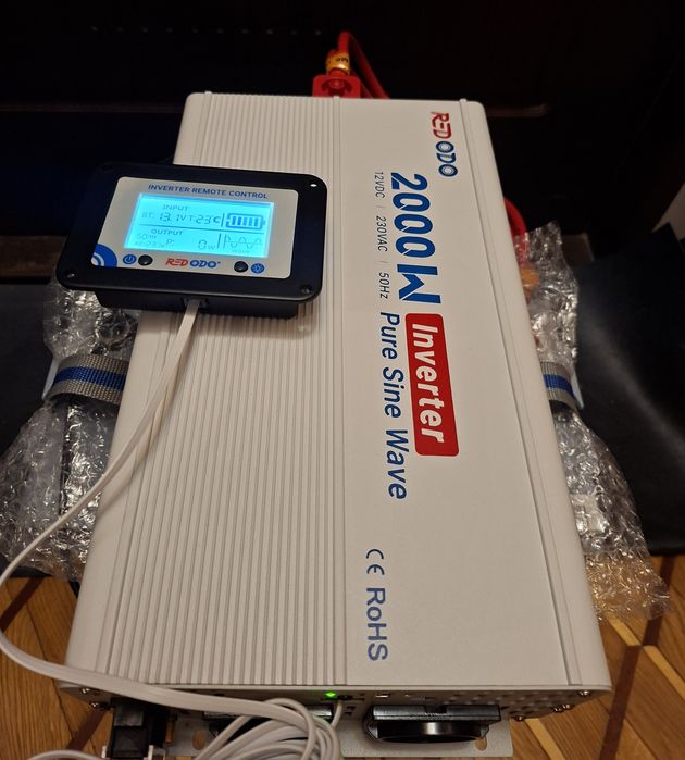 Redodo 2000W інвертор чистої синусоїди з LCD-монітором