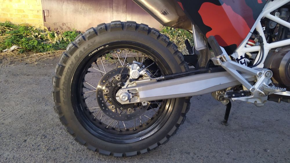 Продам супермото