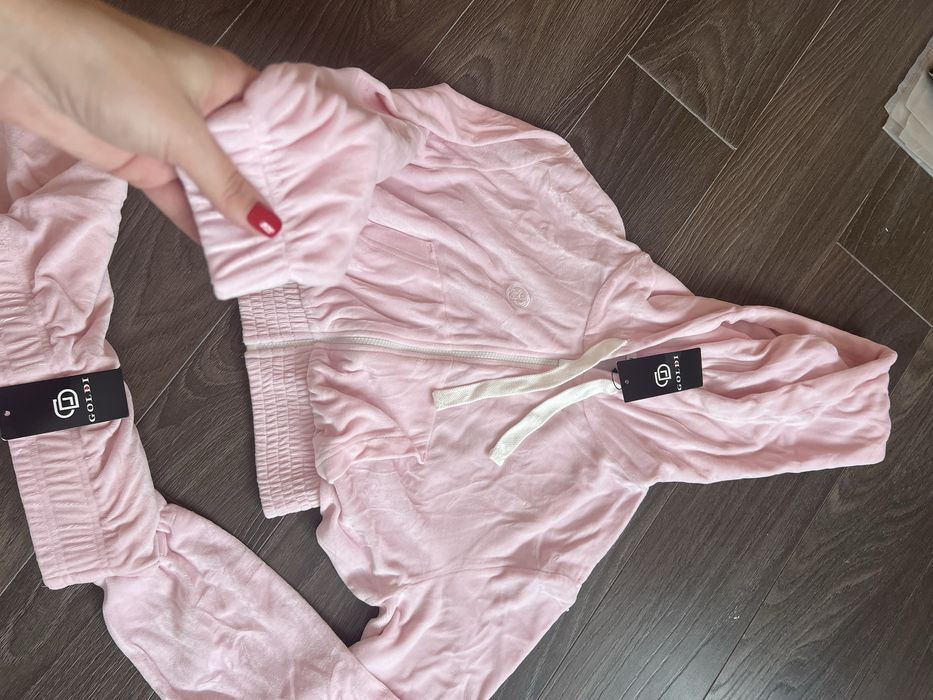 Костюм спортивний