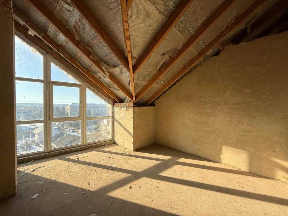 3-кімнатна в новобудові в центрі!