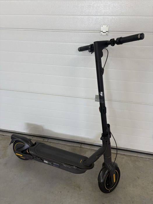 Електросамокат Segway Ninebot MAX G2 /прошитий 35 км/год