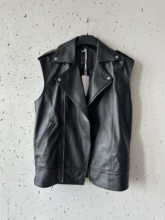 Кожаная жилетка 8 by Yoox Leather Biker vest