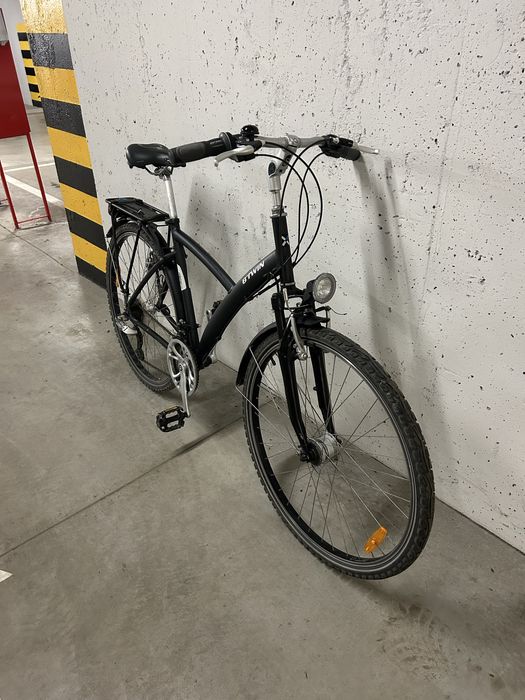 Rower trekkingowy bTwin z Decathlonu  28”