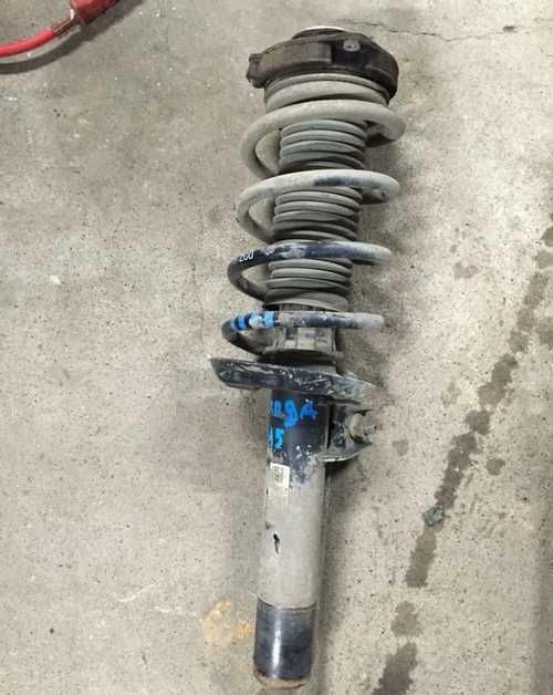 Балка Цапфа Рычаг Подвеска Skoda Octavia A5 Шкода Октавия А5