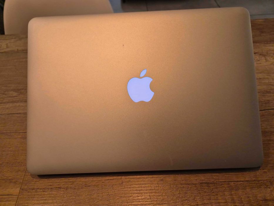 Laptop 13,3" Apple NEW MacBook Air i5-5250U/4GB/128GB/HD 6000/Mac OS.