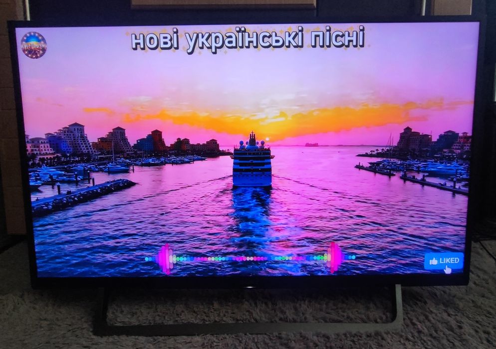 Телевізор SONY 42 дюйми.