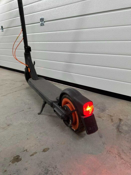 Електросамокат Xiaomi Mi 4 Go