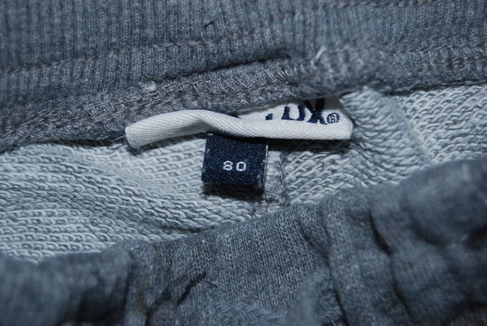 Spodnie dresowe w borsuki 80