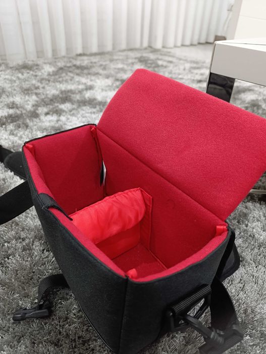 Câmera Canon EOS 2000D + kit