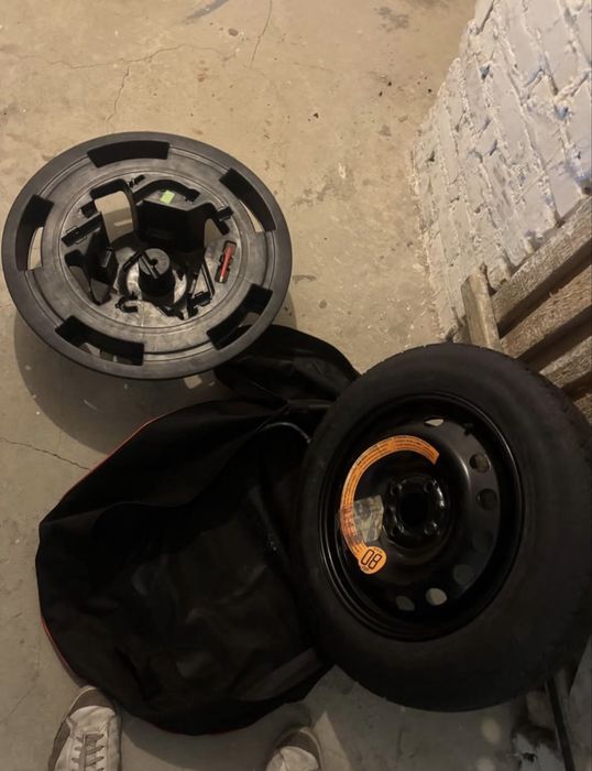 Kolo zapasowe 125/90/R15