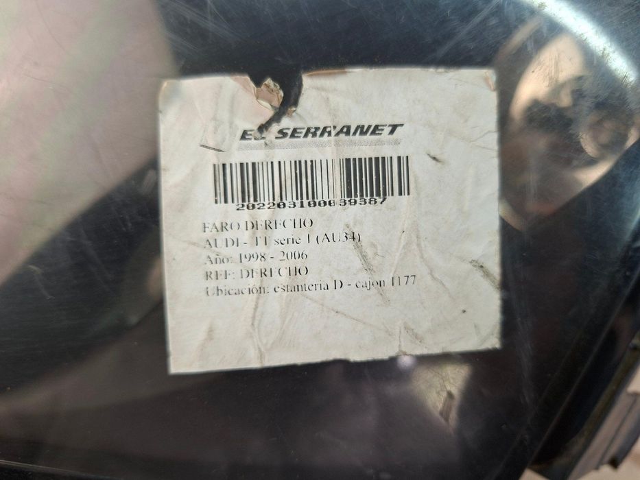 Audi TT 8N 1998-2006 Фара передняя правая галоген 8N0941004AQ