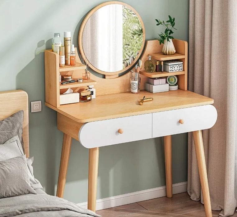 Toaletka biała drewna