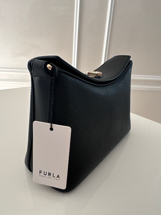 Шкіряні сумки кросбоді від furla