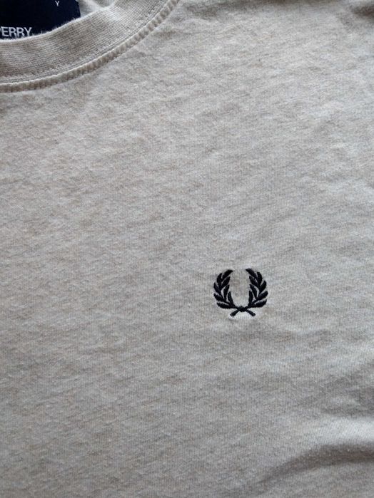 t-shirt mlodziezowy Fred Perry haft logo(unisex)