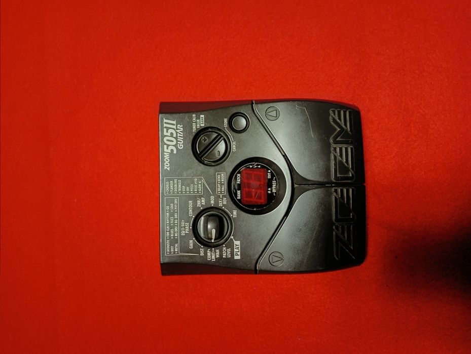 Гитарный процессор zoom 505 ii.