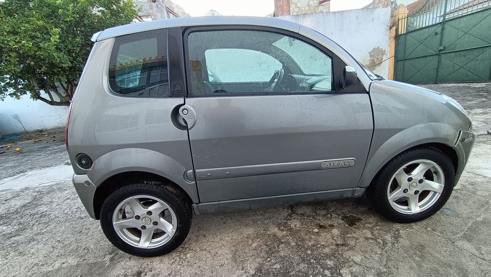 Aixam   city  2009