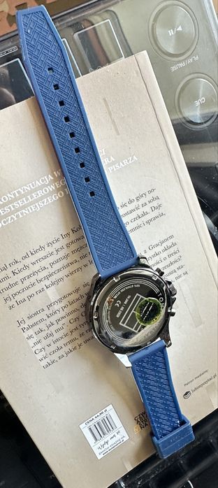 Zegarek Tommy Hilfiger Bank z silikonowymi logonwanymi paskami