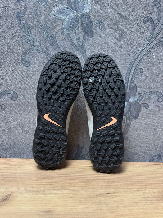 Футзалки Nike Tiempo Legend 9