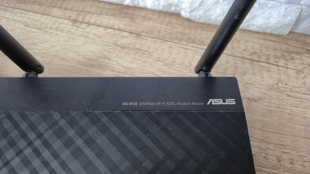 Modem Router Asus DSL-N12E, 300 Mbps, Wi-Fi