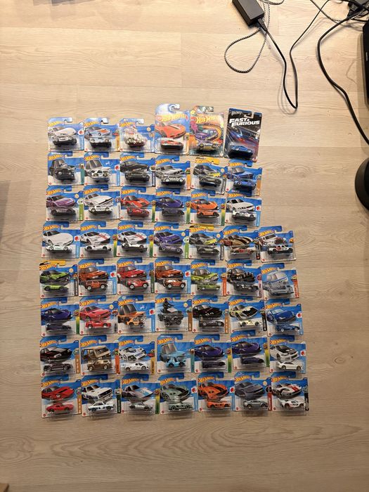 Zestaw hot wheels 53 aut