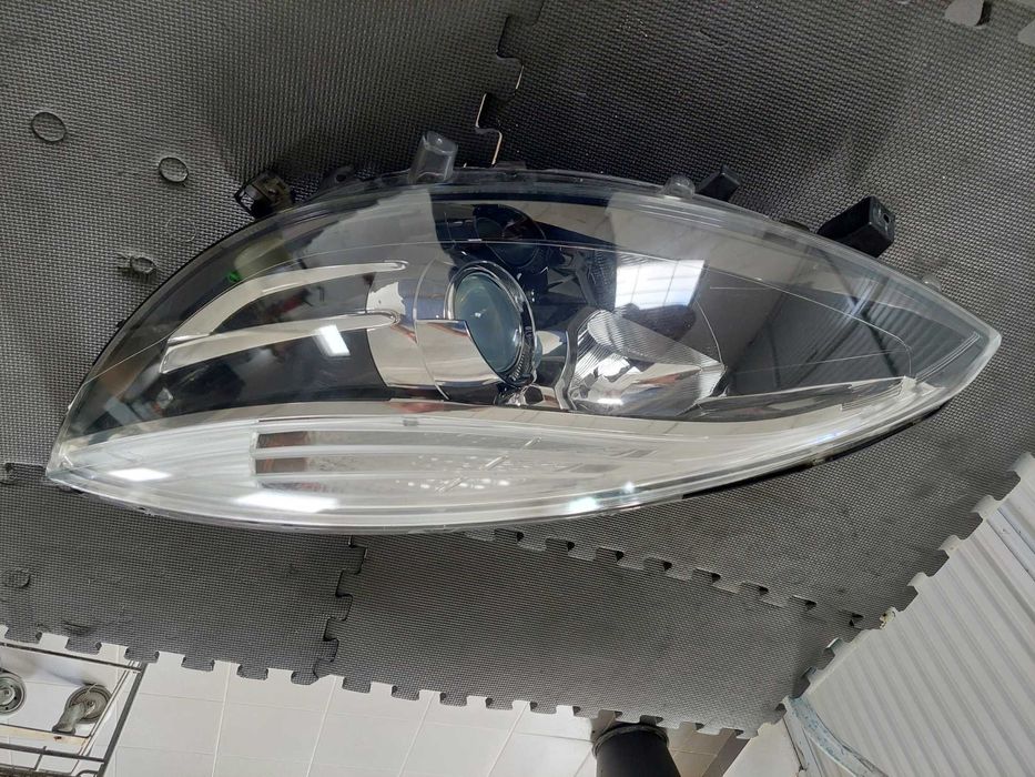 farol esq Renault scnic 3