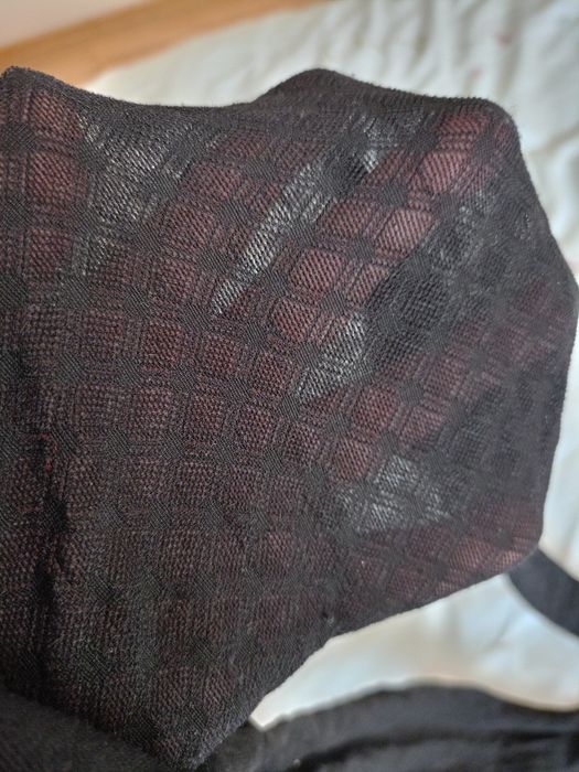 OBNIŻKA! Czarne rajstopy we wzorki.