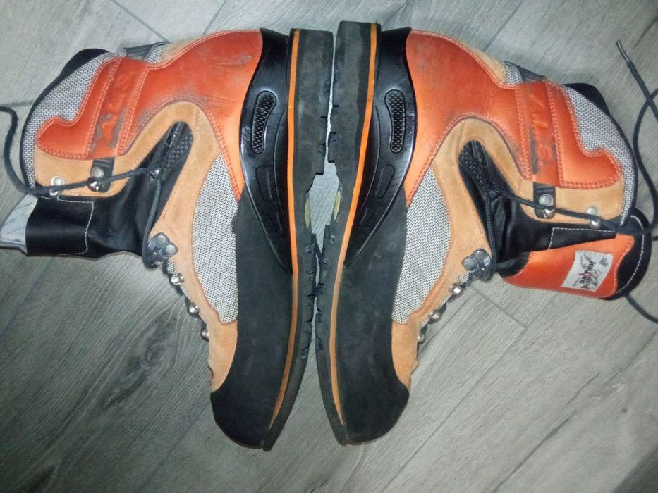 Берці туристичні(45розмір)