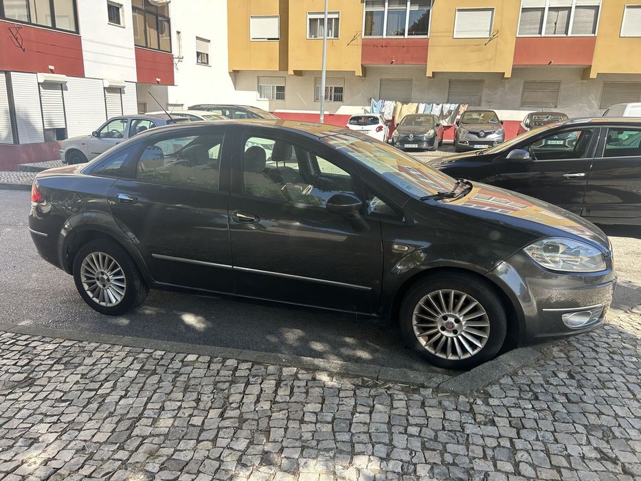 Fiat Linea 1.6 M-Jet Emotion