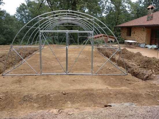 Estufa 6 x 60 m com cobertura 200 μm
