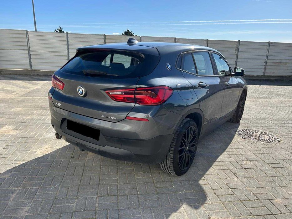 Vendo BMW X2 sDrive18i