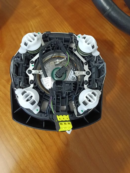 Volante BMW com airbag