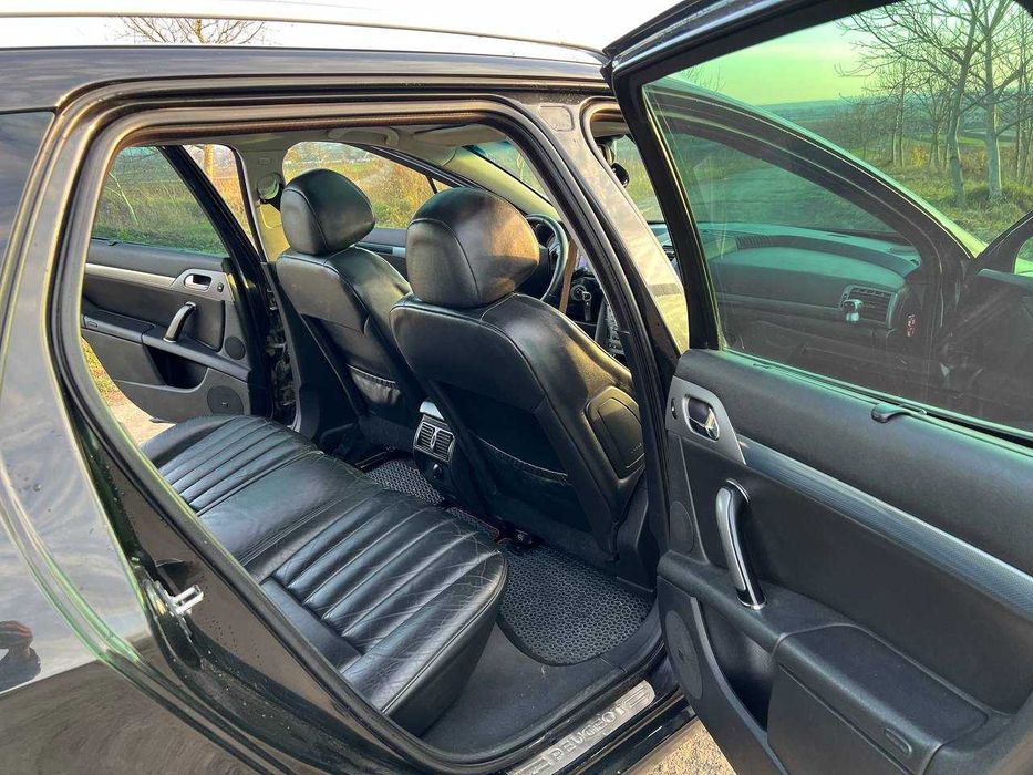 Peugeot 407 sw.               .