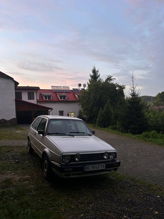 Volkswagen golf 2