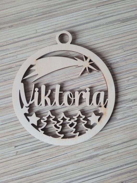 Bombka Viktoria.