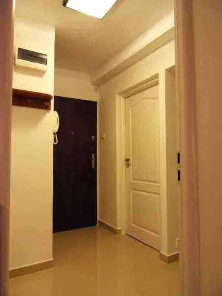 Pokój 10m2, tylko 3 os. w mieszkaniu, 2x WC, Free parking, Room for rent