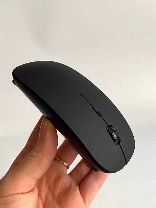 Бездротові мишки з вбудованим акумулятором RGB підсвічування