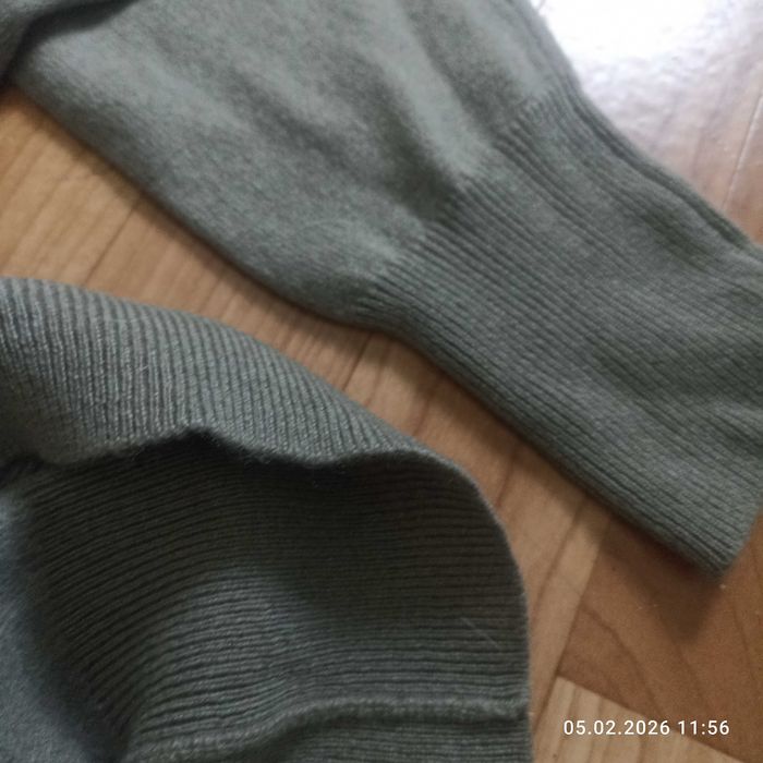 Свитер кашемировый