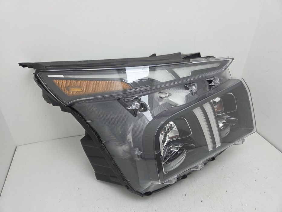 Фара права Hyundai Santa Fe 2021-2023 Full Led USA