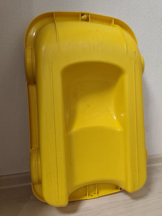 Санки з колесами універсальні