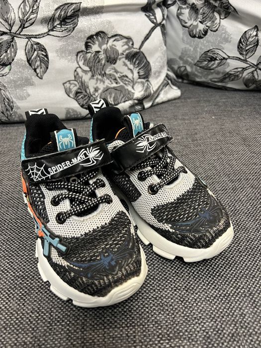 Кросівки для хлопчика 25 spider