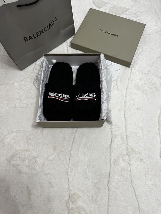 Balenciaga Teddy Slides Black