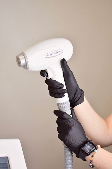 ПРОДАМ ПО МІНІМАЛЬНІЙ ЦІНІ! Діодний лазер  для епіляції!