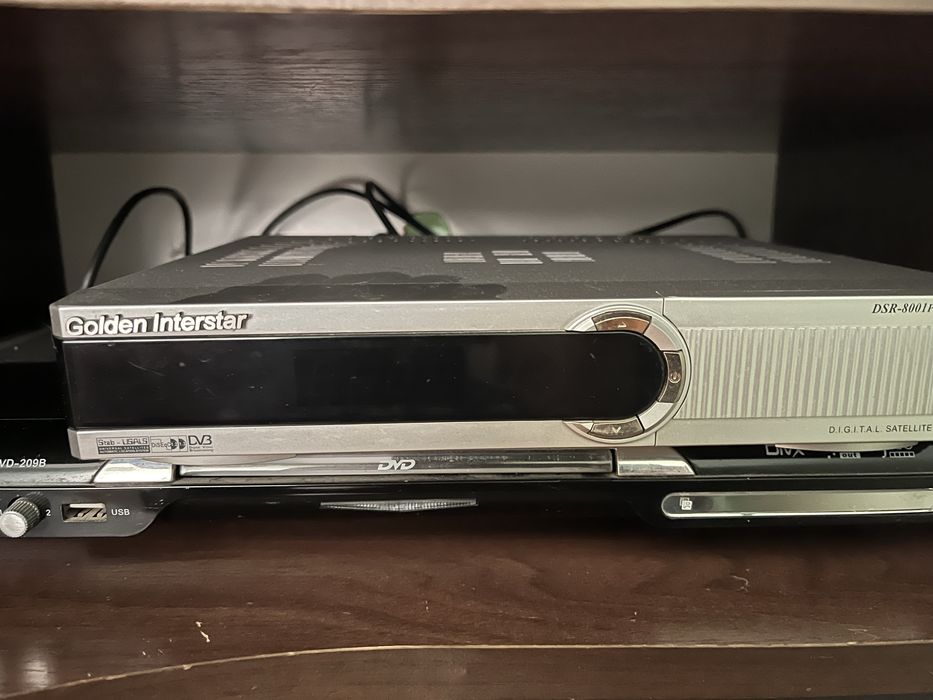 Супутниковий ресивер Golden Interstar DSR-8001 Premium Class